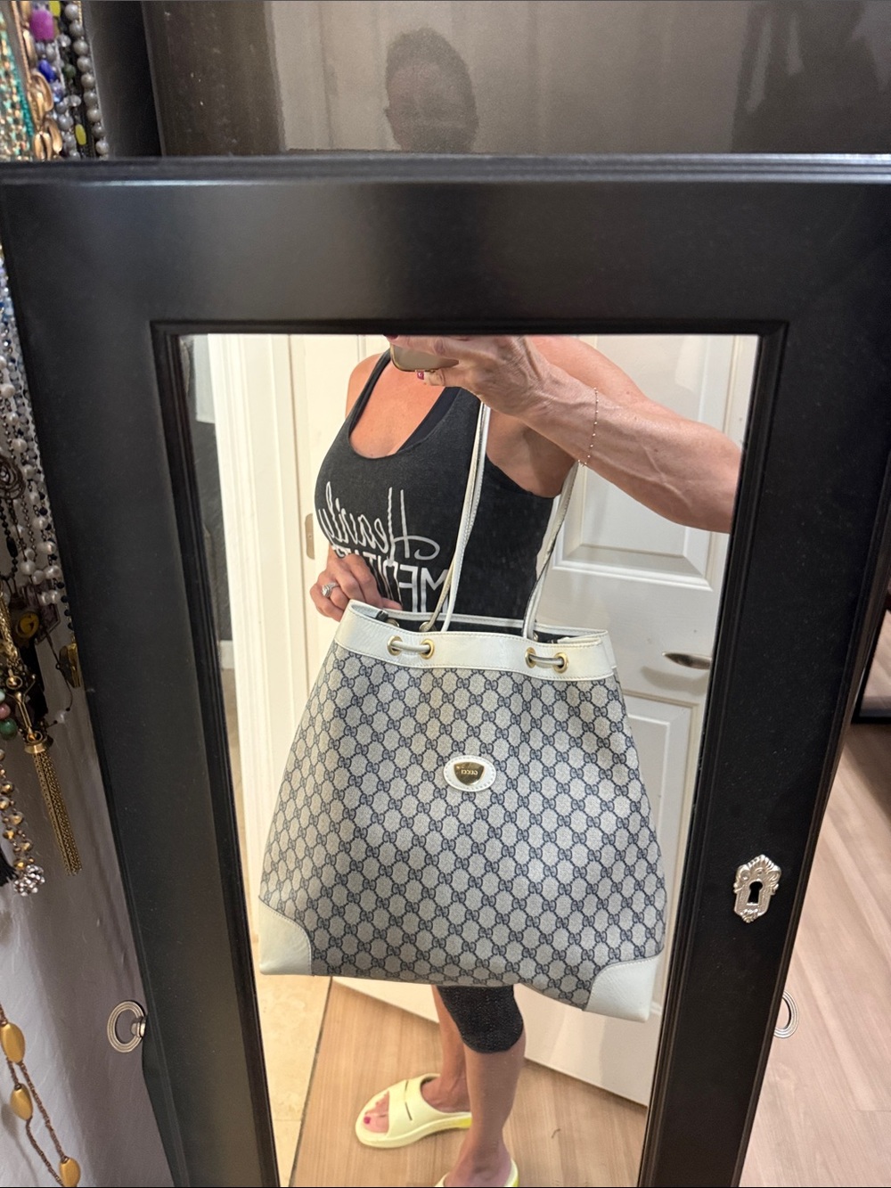 Gucci Vintage GG Canvas Leather Drawstring White and Blue Monogram Tote W/COA - Picture 14 of 16